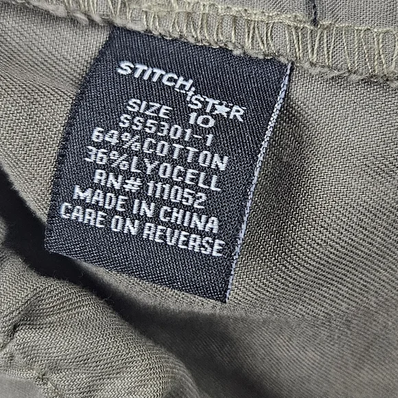 Stitch Star Womens Camo Print Belted Stretchy Capri Sz 10 Athleisure Summer Punk - Picture 5 of 6